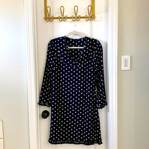 Jcrew long sleeve star print silk dress with four functional buttons. Size 2